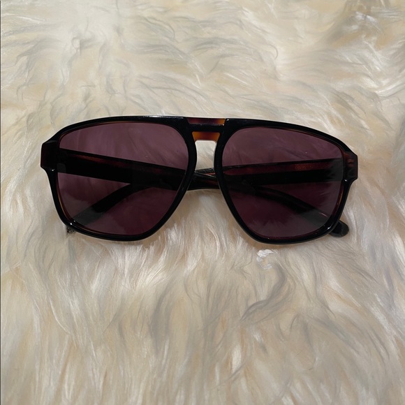 Marc Jacobs Sunglasses 😎🤩 - Picture 1 of 8